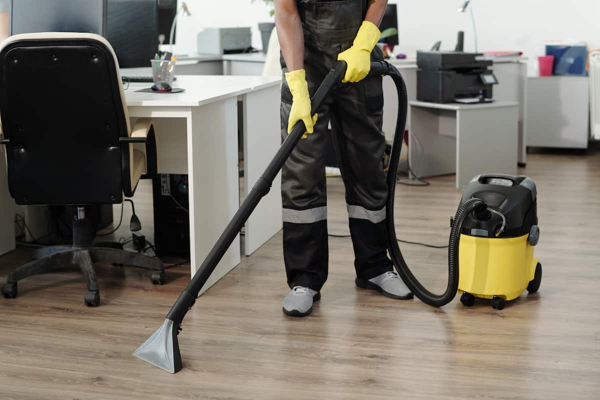 Revolutionize Your Business with Tulsa Cleaning Services